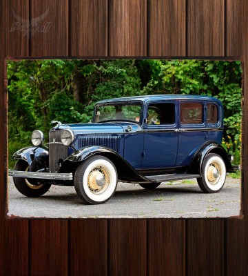 Металлическая табличка Ford V8 Deluxe Fordor Sedan (18-160)